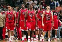 开云体育官网-底特律活塞转会期调整名单；志在亚冠名次提升；底气十足；纪律约束更严格(底特律变人汉克的问题)