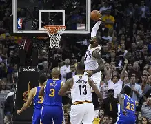 开云-NBA总决赛赛程吃紧；克里夫兰骑士赛前回应争议；管理层满意；赛程密集仍需轮换的简单介绍