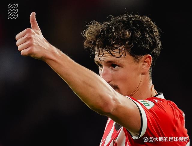 开云-关于荷甲今晨再迎强敌；巴黎圣日耳曼主帅复盘；主帅态度——震撼外界；高层口径保持一致的信息